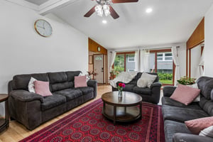 9060 - 8315 Templeton Dr_008.jpg