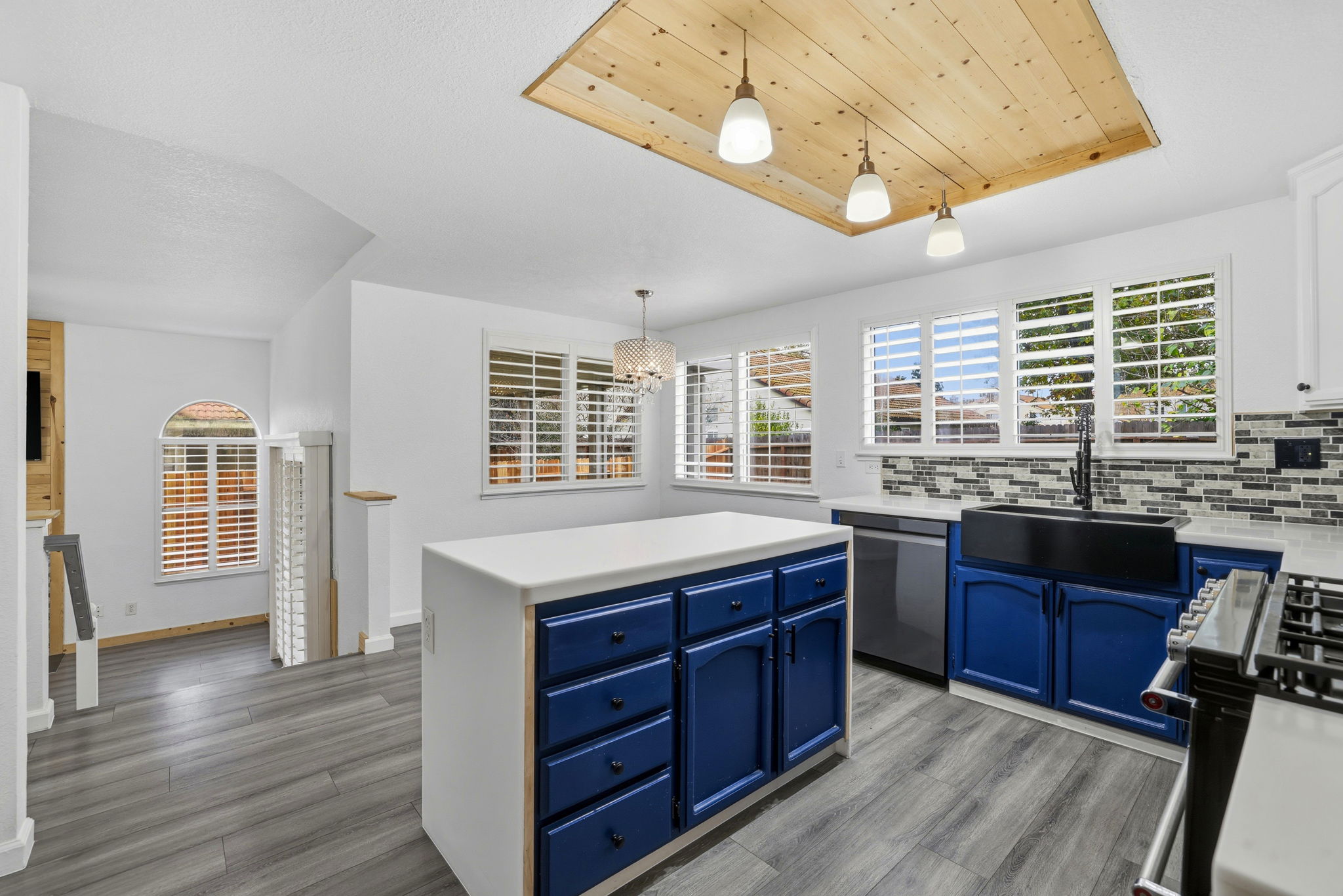 013_F8_8316 Dalkeith Way