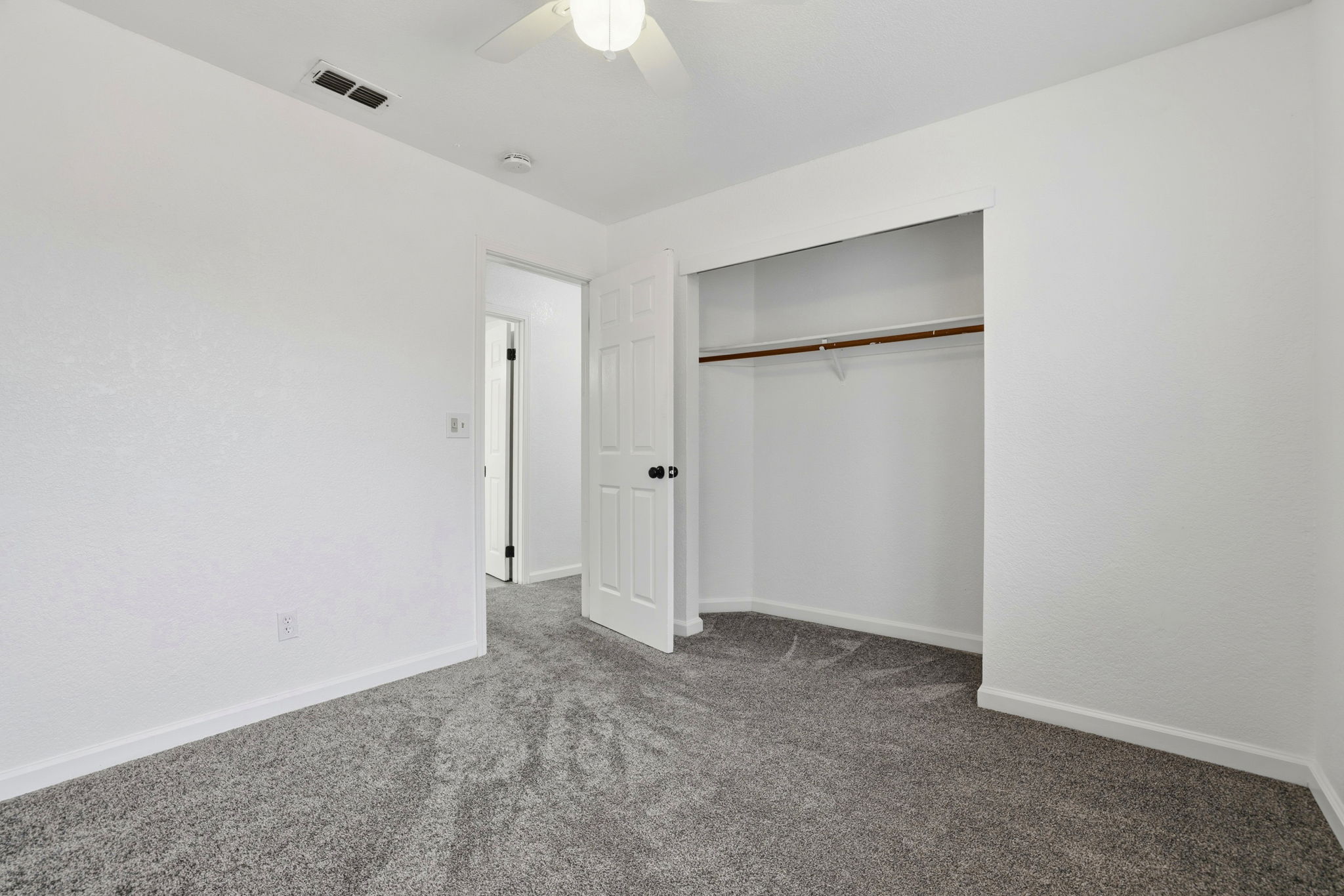 026_F8_8316 Dalkeith Way