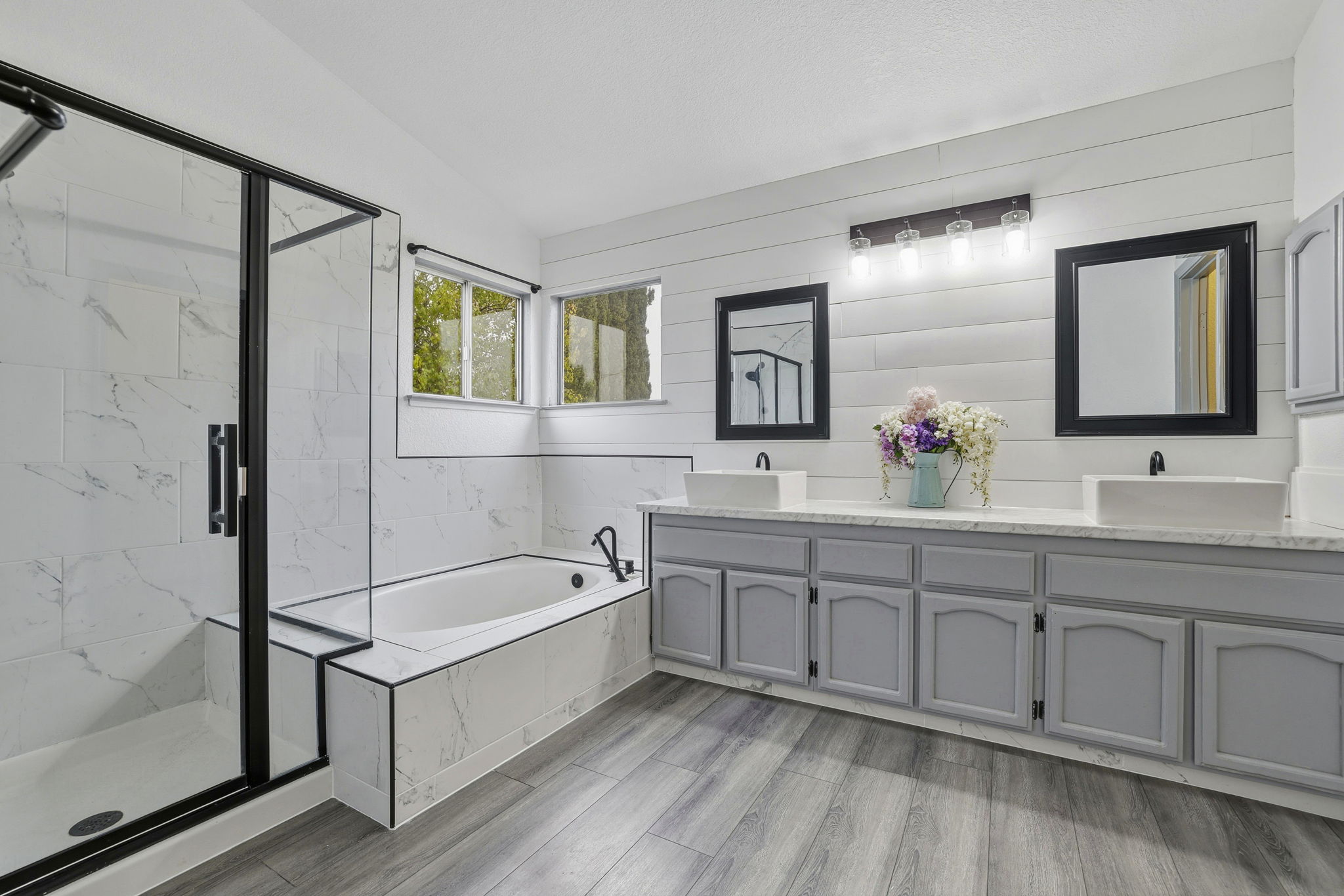 032_F8_8316 Dalkeith Way