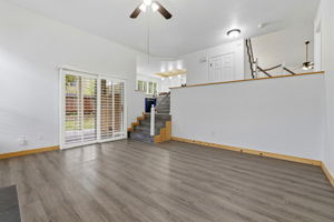 007_F8_8316 Dalkeith Way