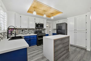 012_F8_8316 Dalkeith Way