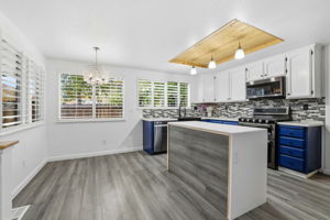 016_F8_8316 Dalkeith Way