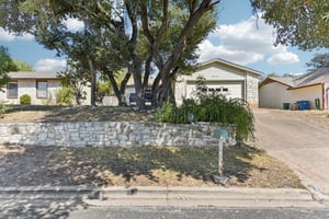 Gallatin Dr-S0410-003.jpg