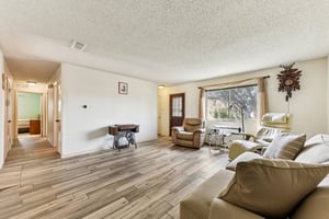 Gallatin Dr-S0410-006.jpg