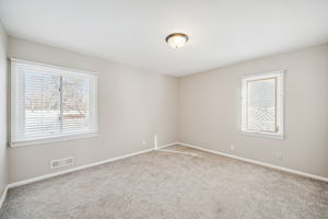16_Interior