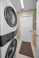 Laundry Room1a
