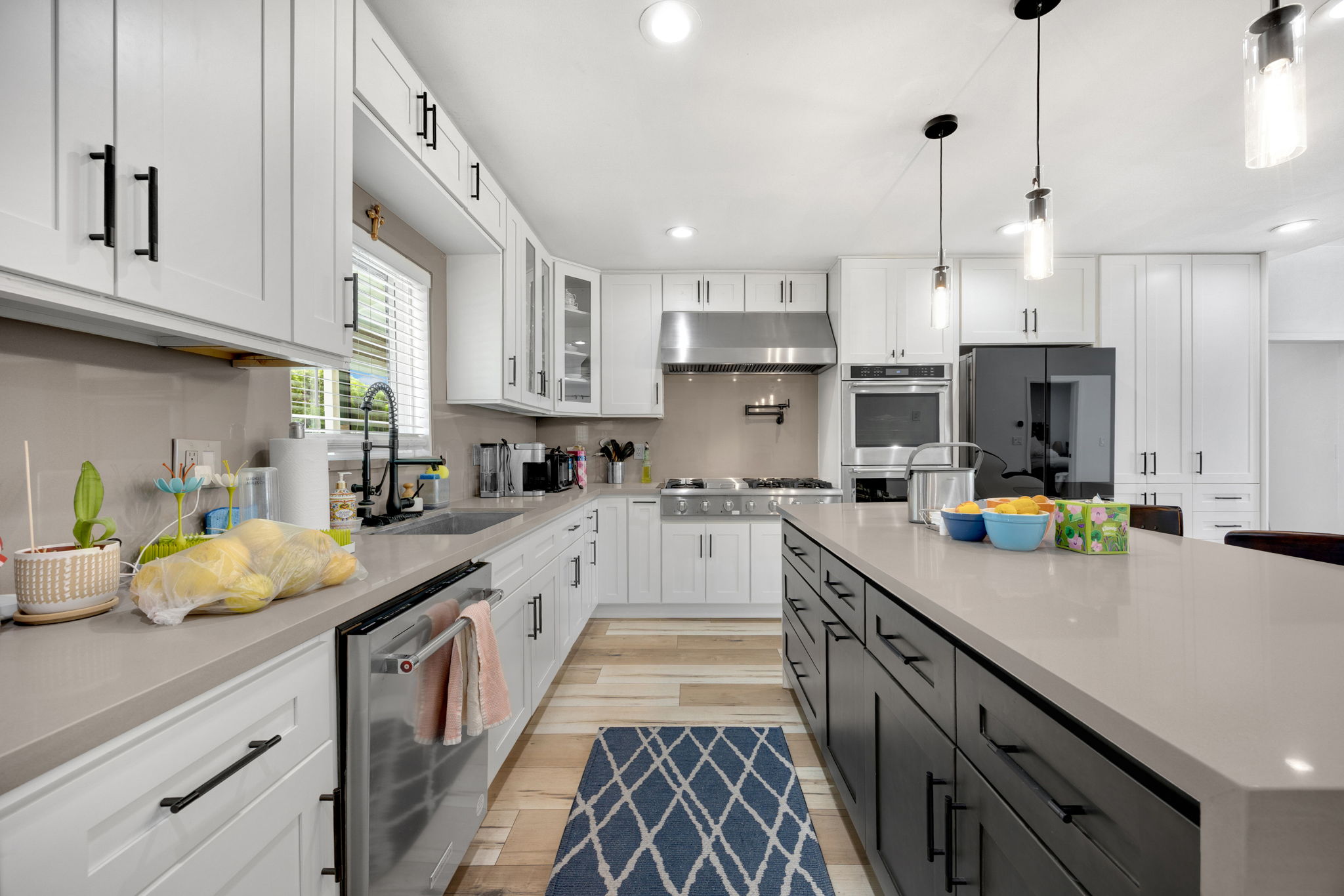  Photo 41