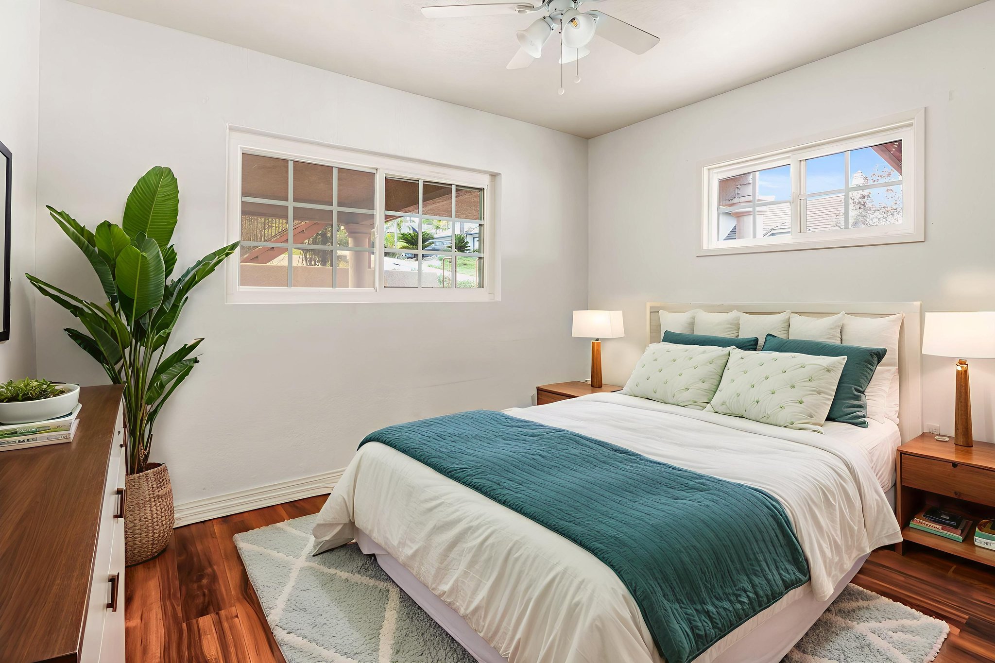 C83A0063 virtually staged.jpeg