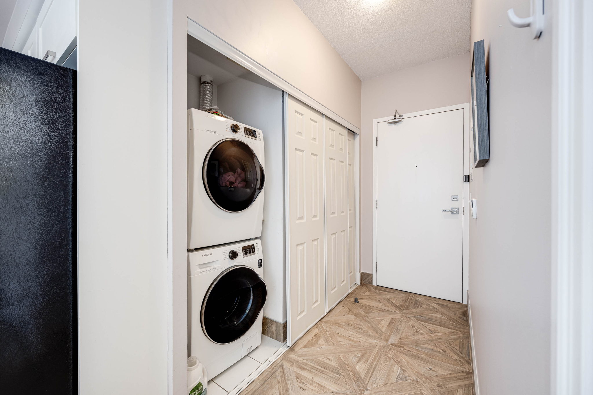 Toronto property showcase — delivered property photograph 20