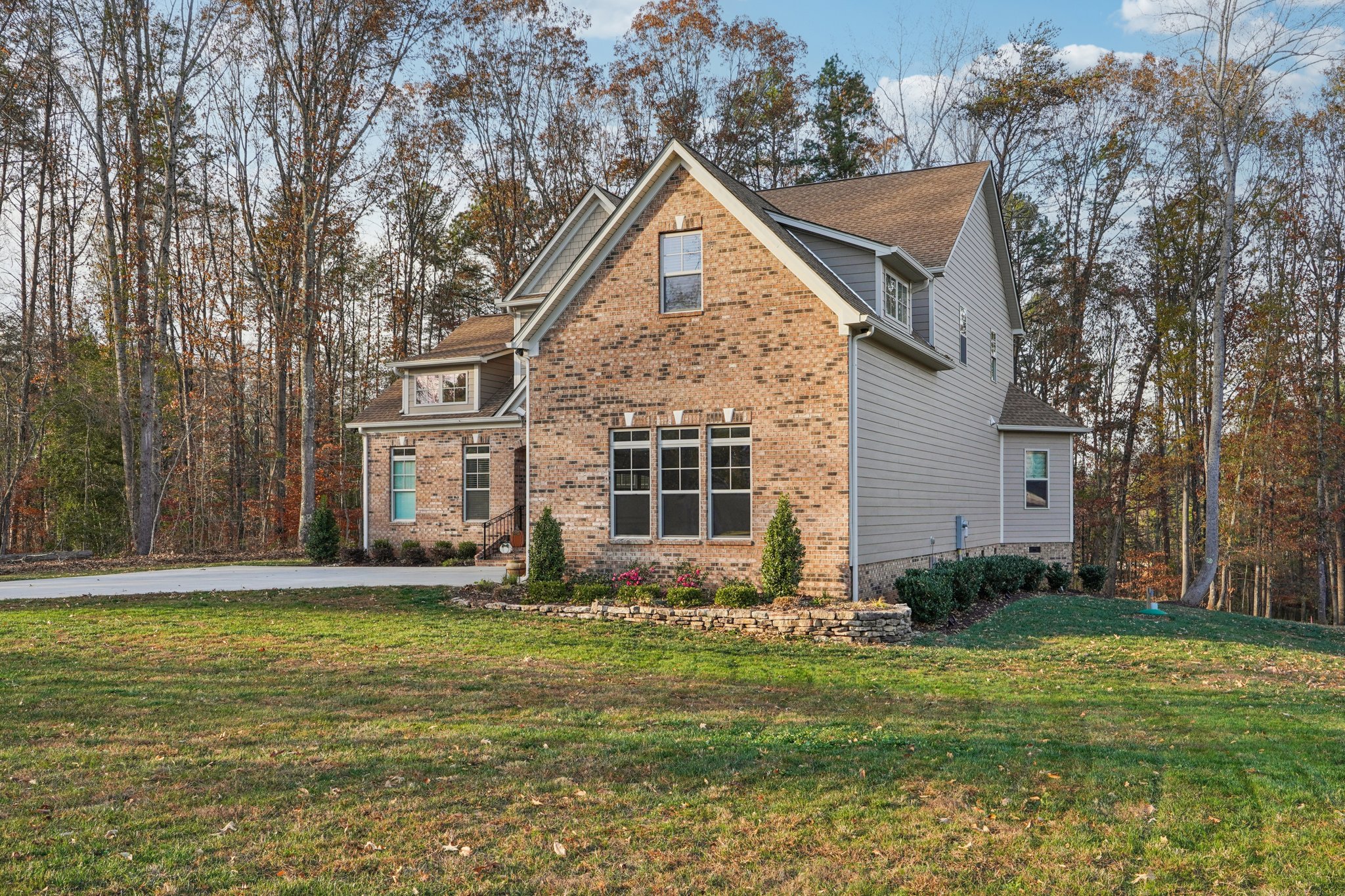 Bellegray Rd-S1911-008.jpg