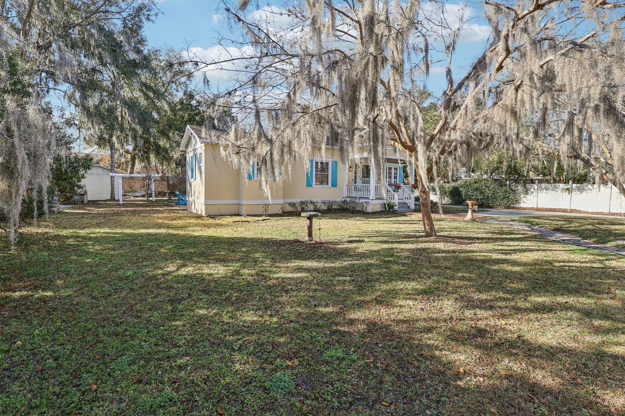 E 9th Ave-S2102-002.jpg