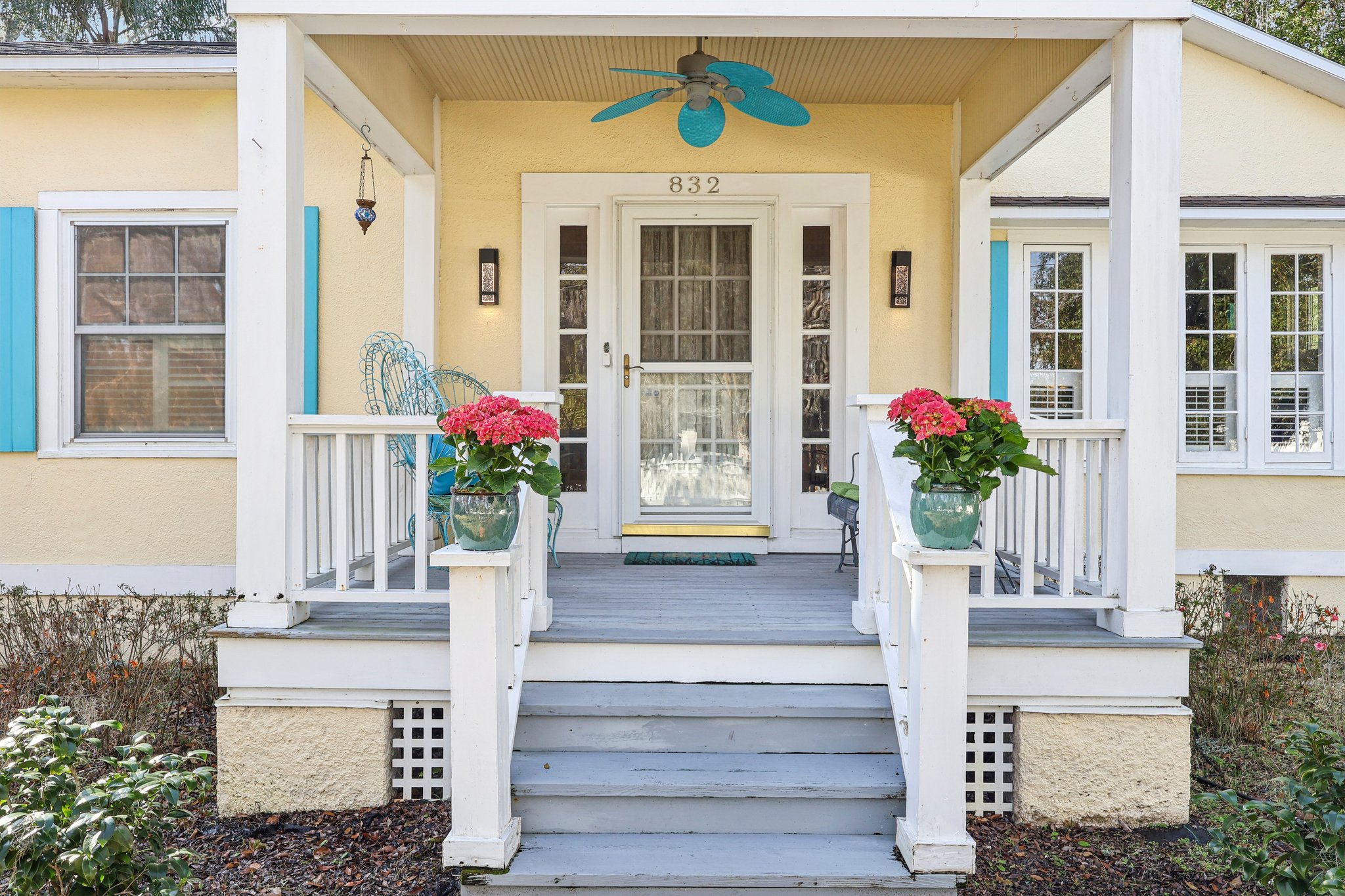 E 9th Ave-S2102-004.jpg