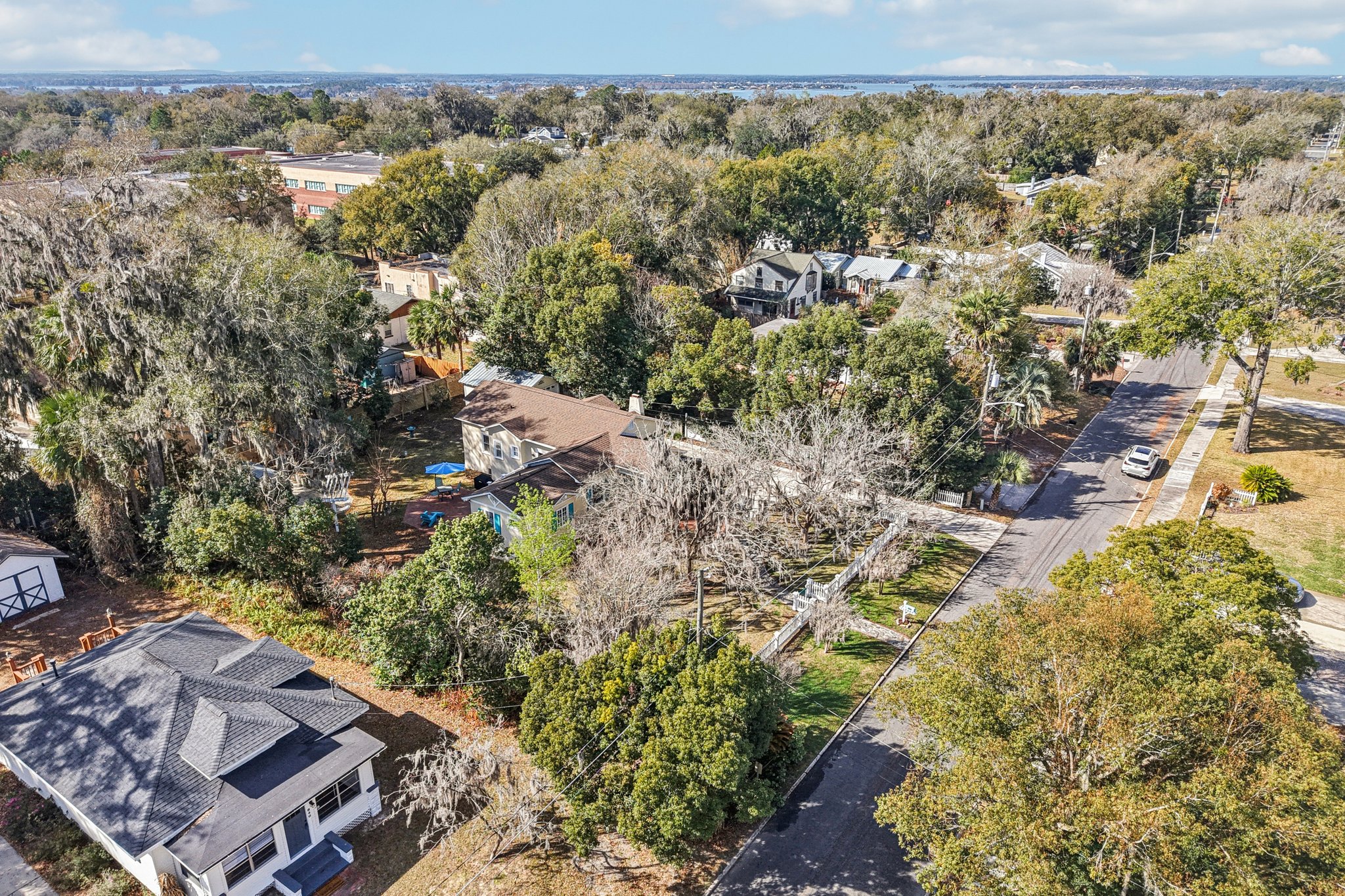 E 9th Ave-S2102-043.jpg