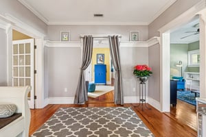 E 9th Ave-S2102-006.jpg