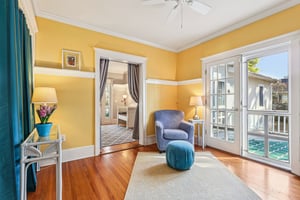 E 9th Ave-S2102-017.jpg