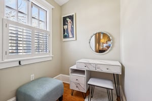 E 9th Ave-S2102-025.jpg