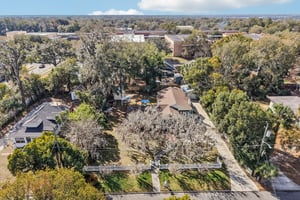 E 9th Ave-S2102-040.jpg