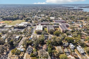 E 9th Ave-S2102-050.jpg