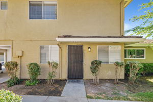001_832 Gilchrist Dr 3