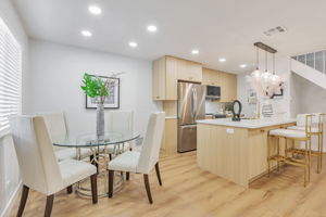 016_832 Gilchrist Dr 3