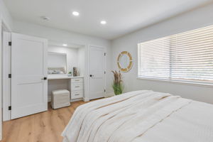 025_832 Gilchrist Dr 3