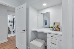 028_832 Gilchrist Dr 3