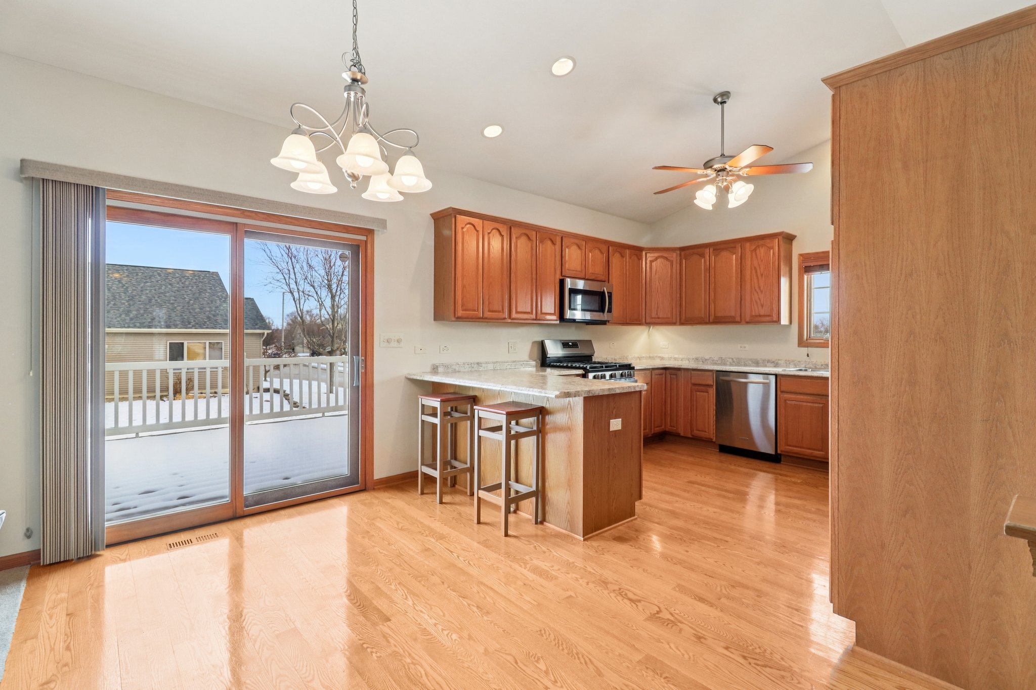 Mary Ct-S0502-012.jpg