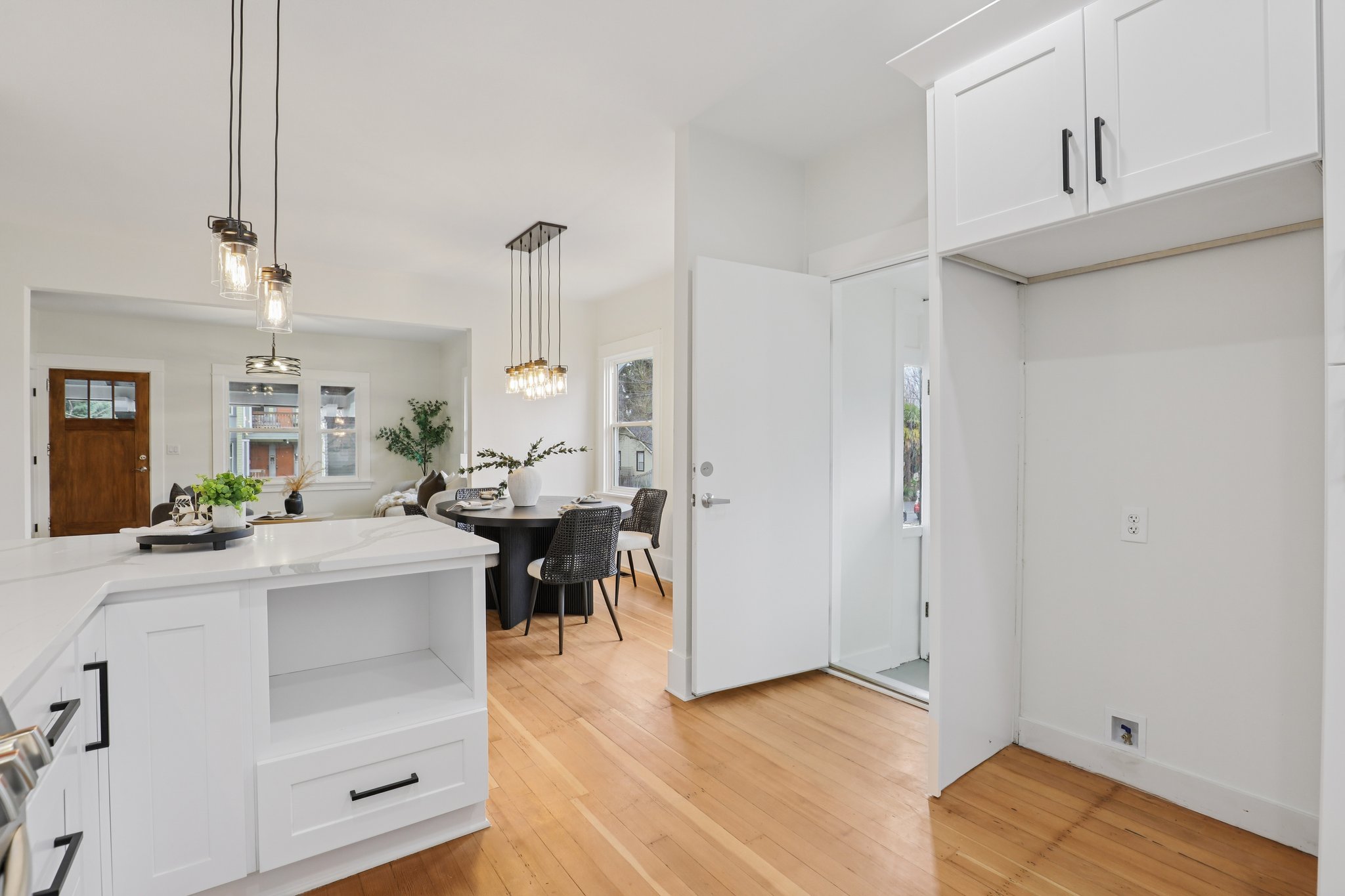 NE Failing St-S2901-027.jpg