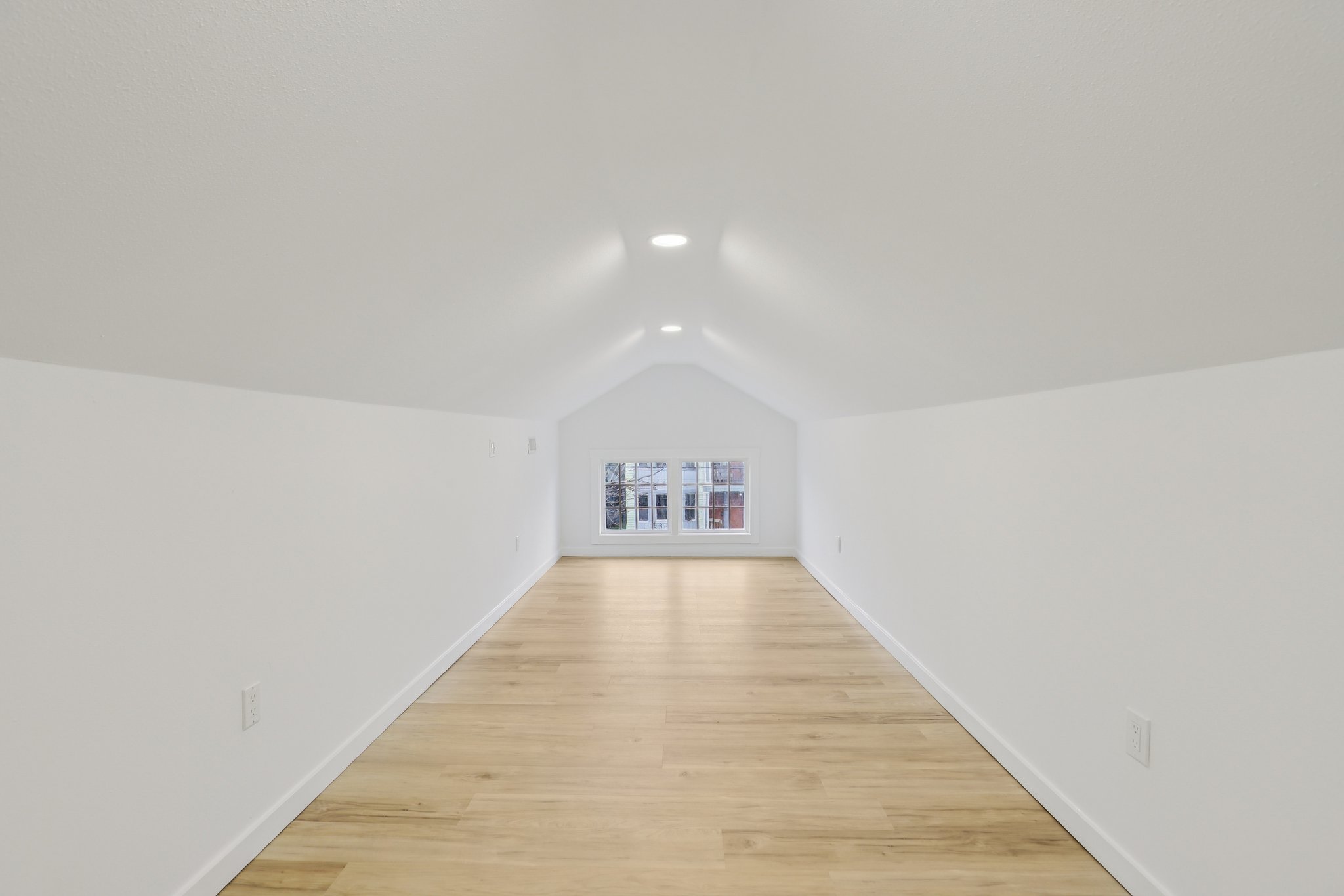 NE Failing St-S2901-045.jpg