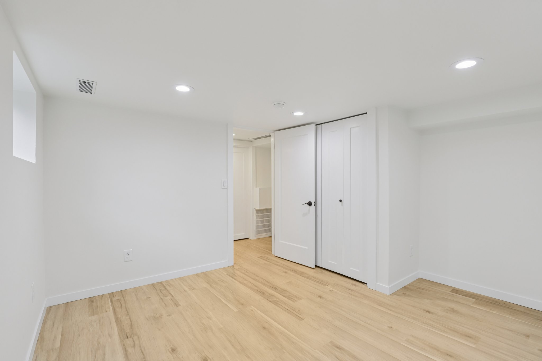 NE Failing St-S2901-057.jpg