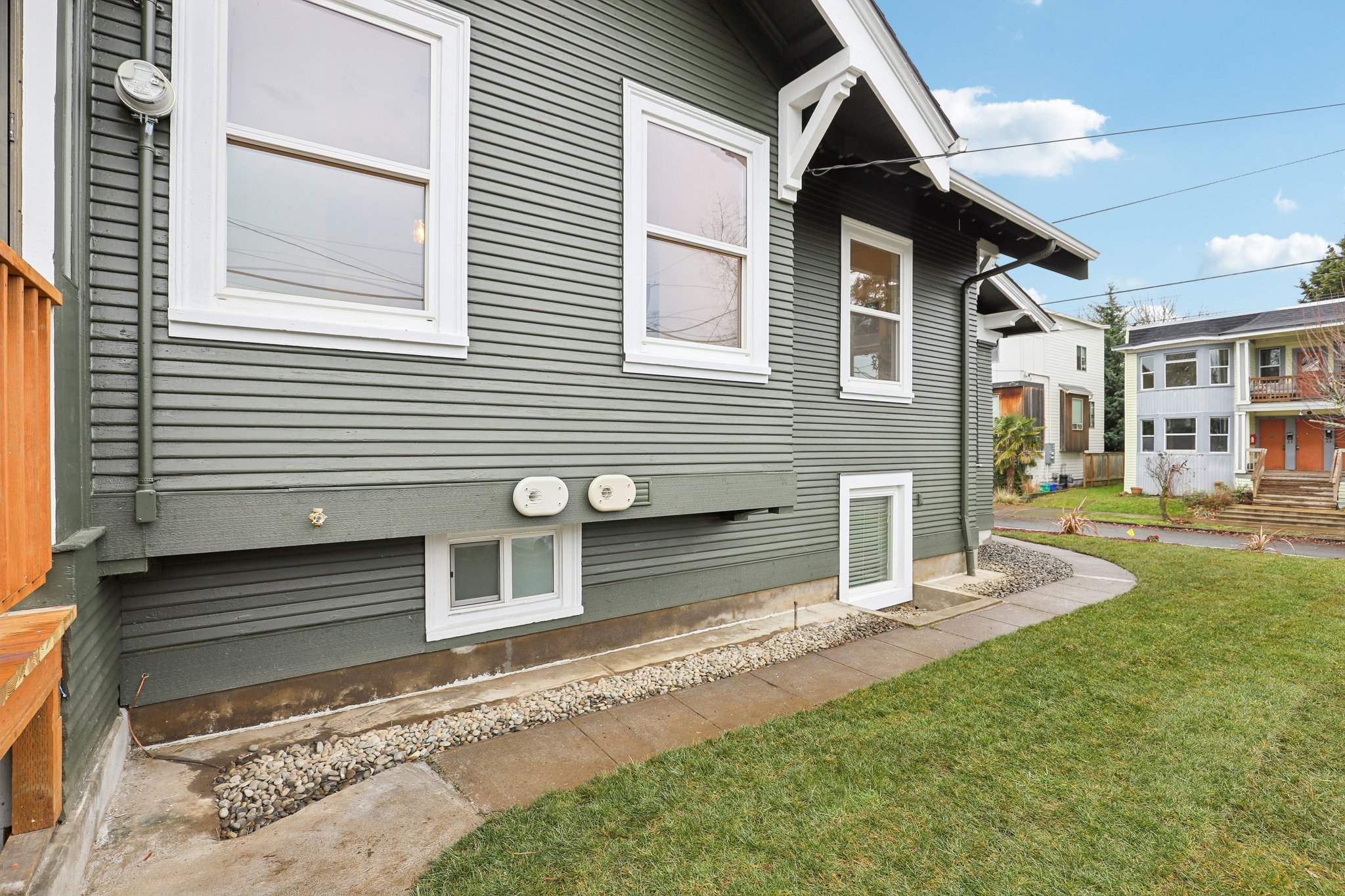 NE Failing St-S2901-071.jpg