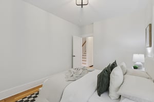 NE Failing St-S2901-041.jpg