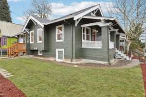 NE Failing St-S2901-070.jpg