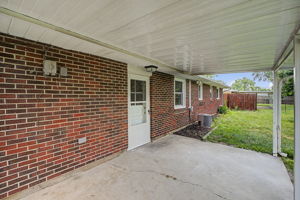  Photo 30