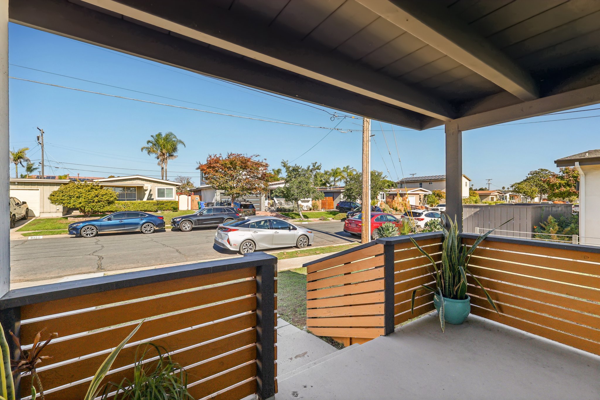 Neva Ave-S0212-004.jpg