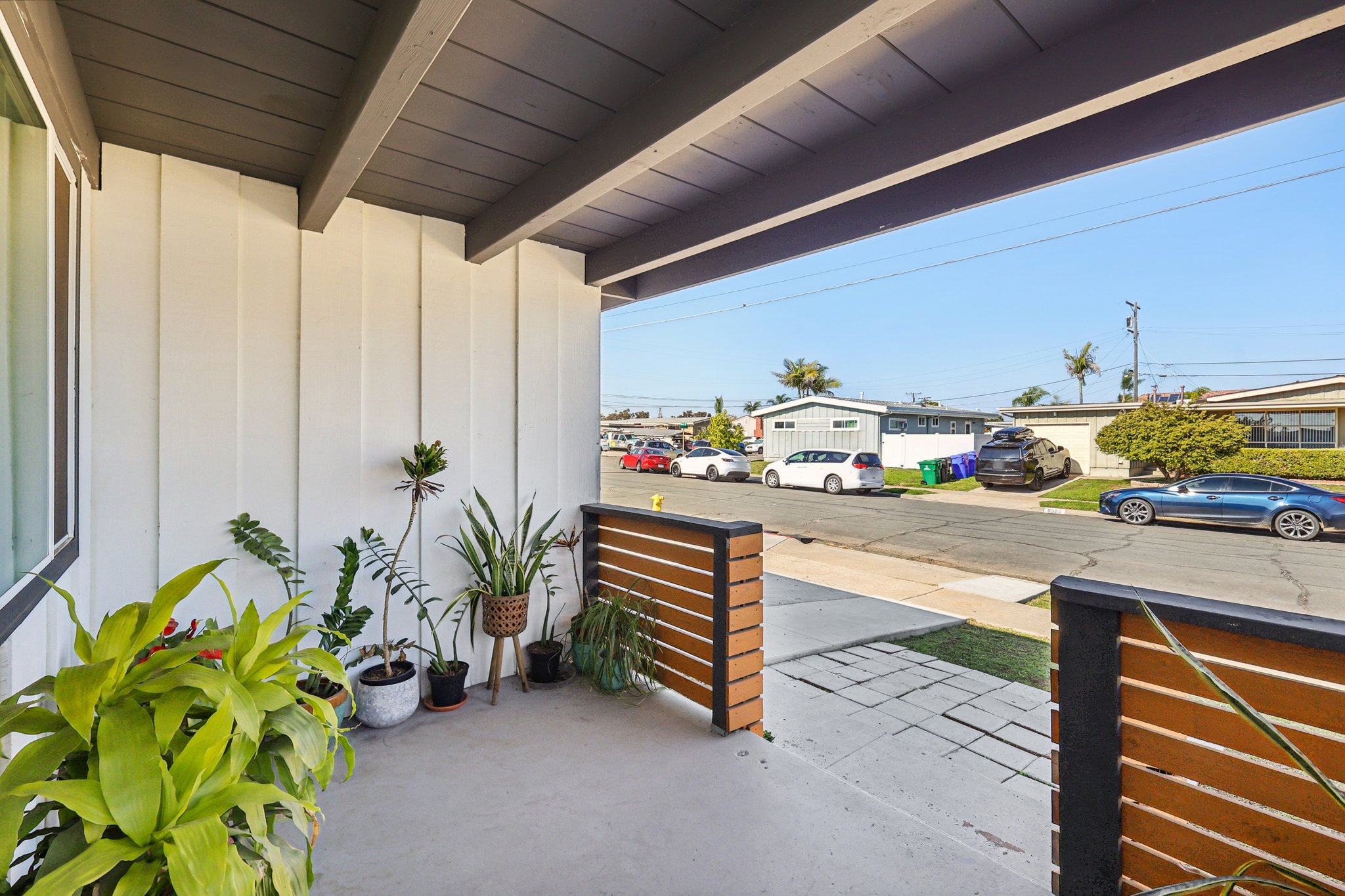 Neva Ave-S0212-005.jpg