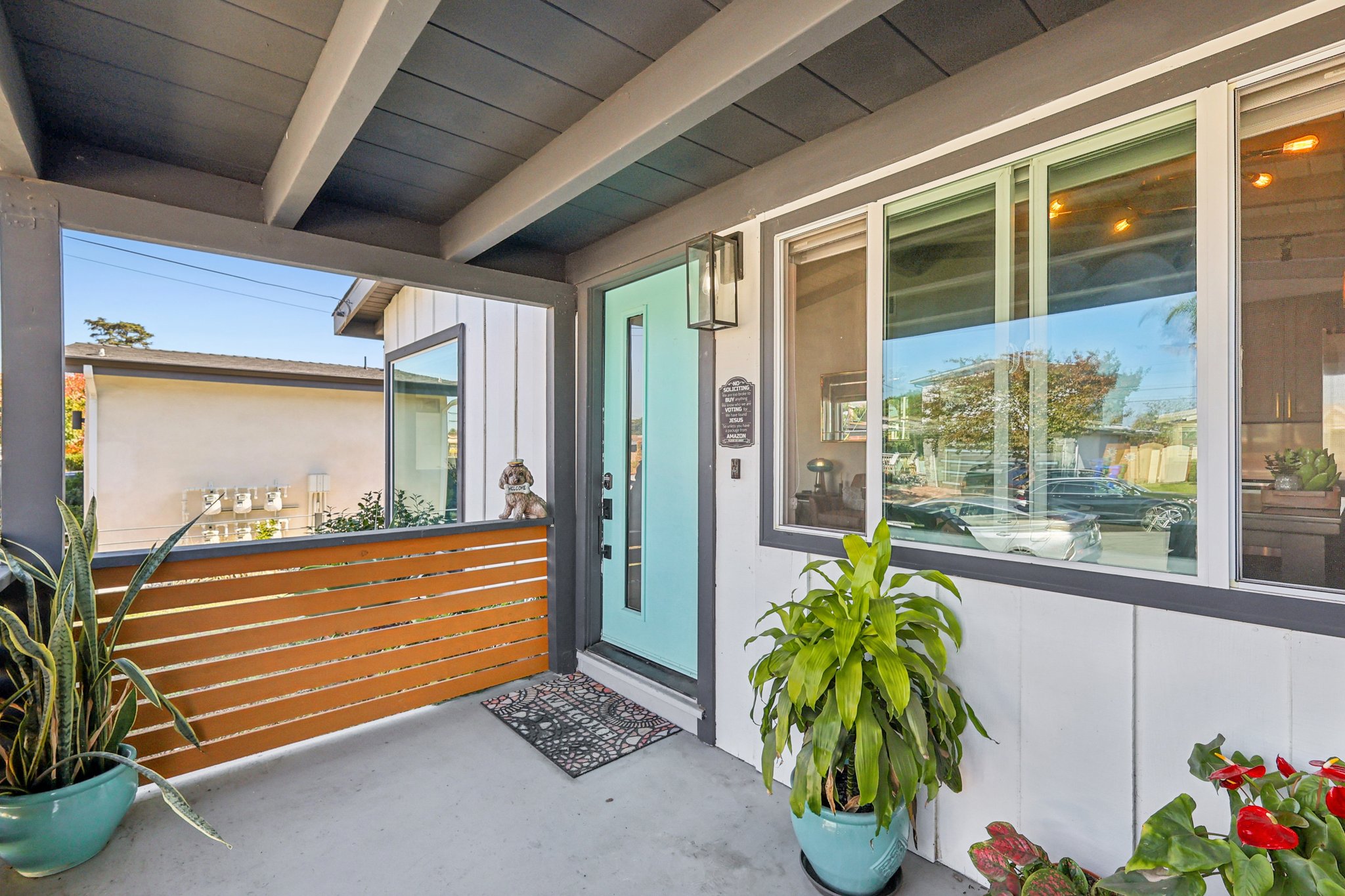 Neva Ave-S0212-006.jpg