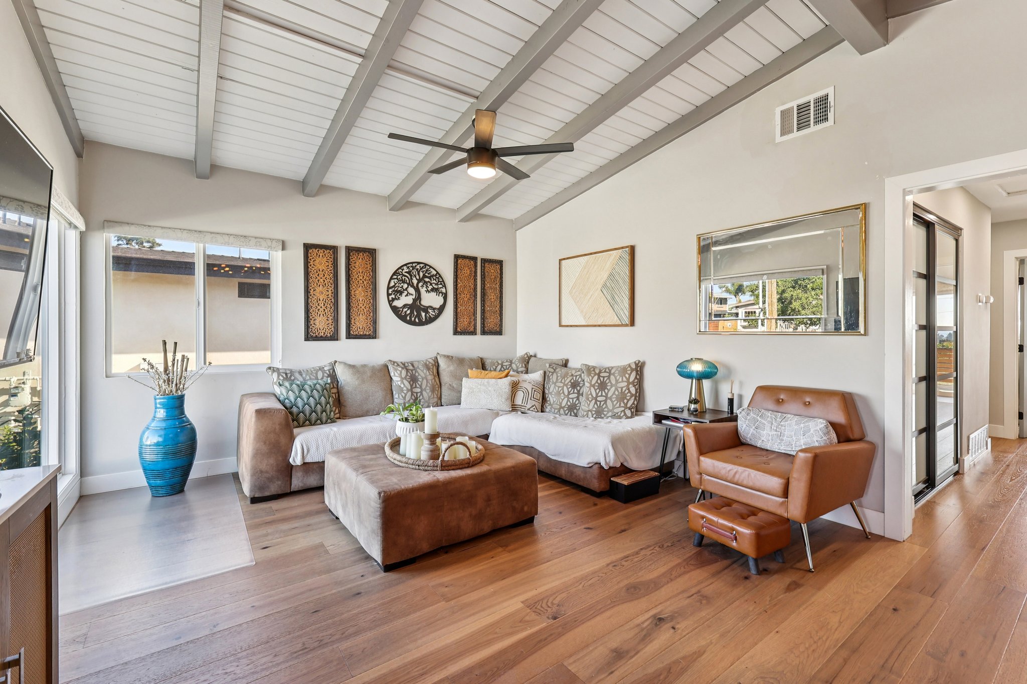 Neva Ave-S0212-008.jpg