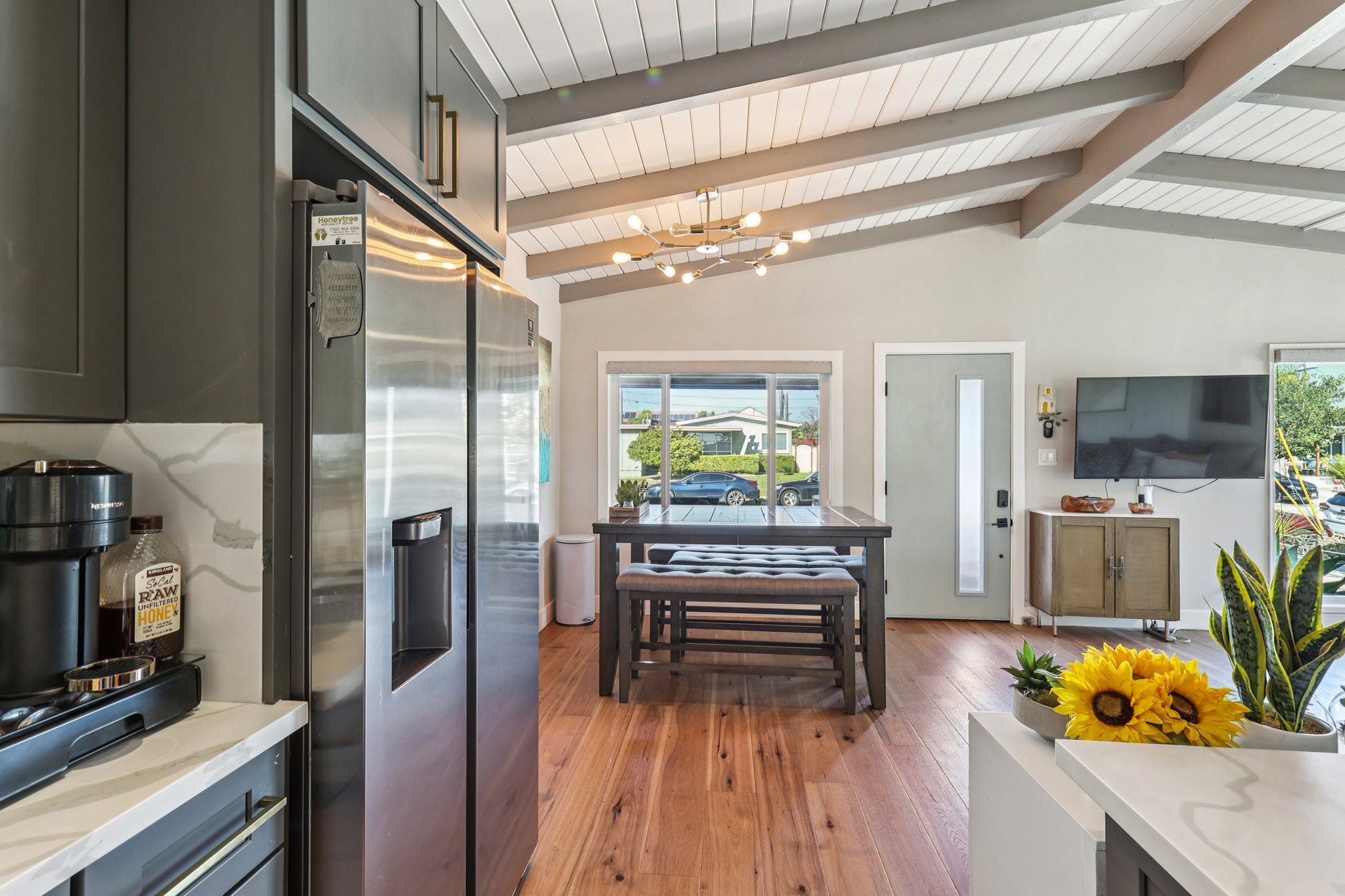 Neva Ave-S0212-015.jpg