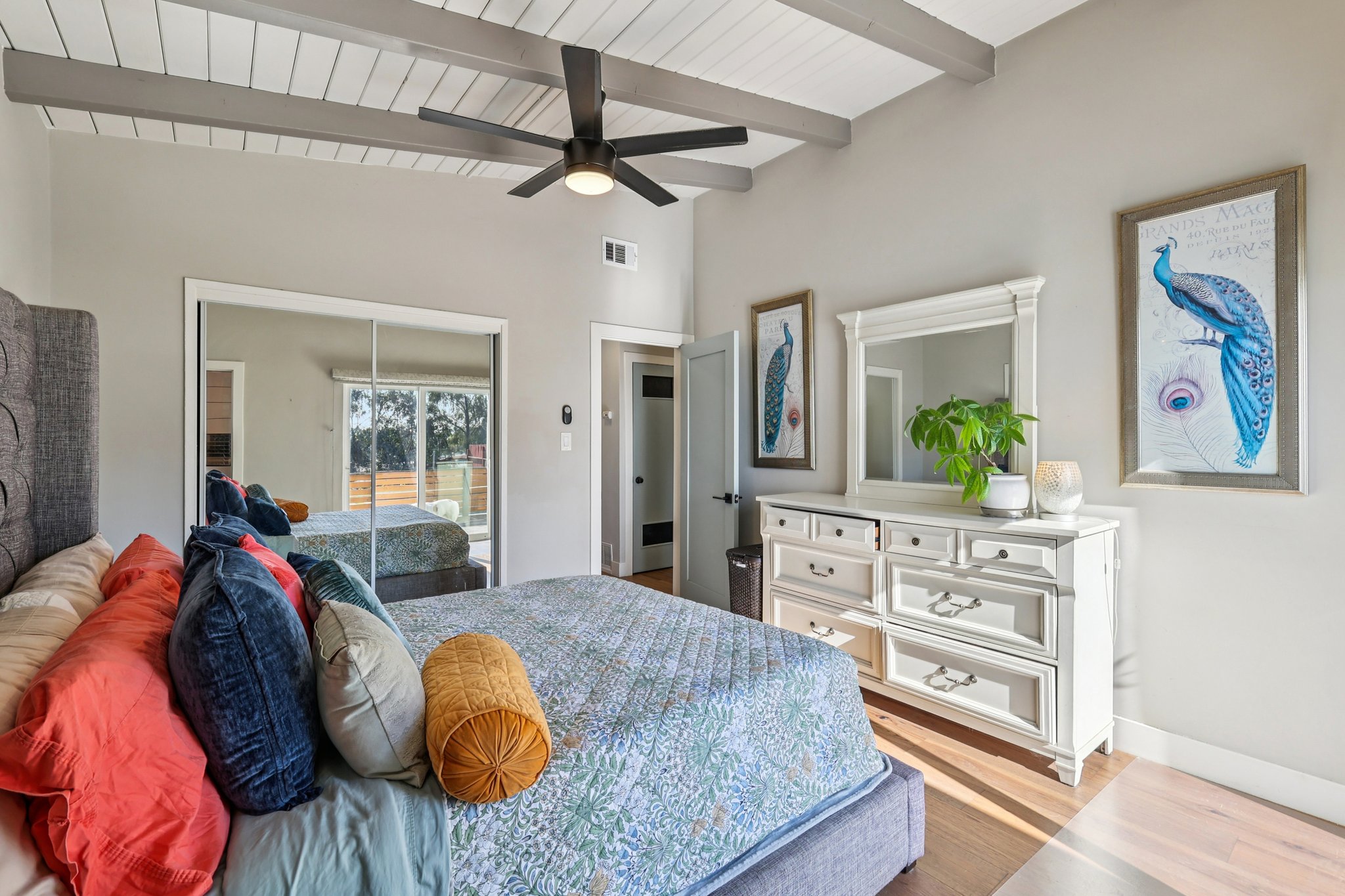 Neva Ave-S0212-022.jpg