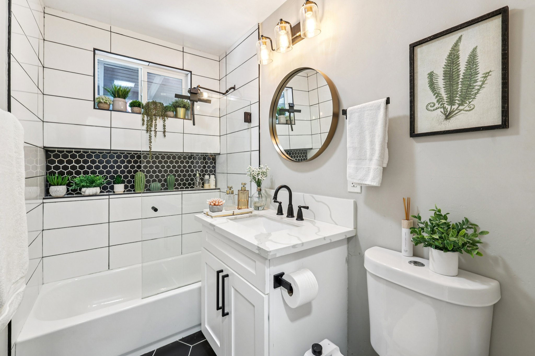 Neva Ave-S0212-030.jpg