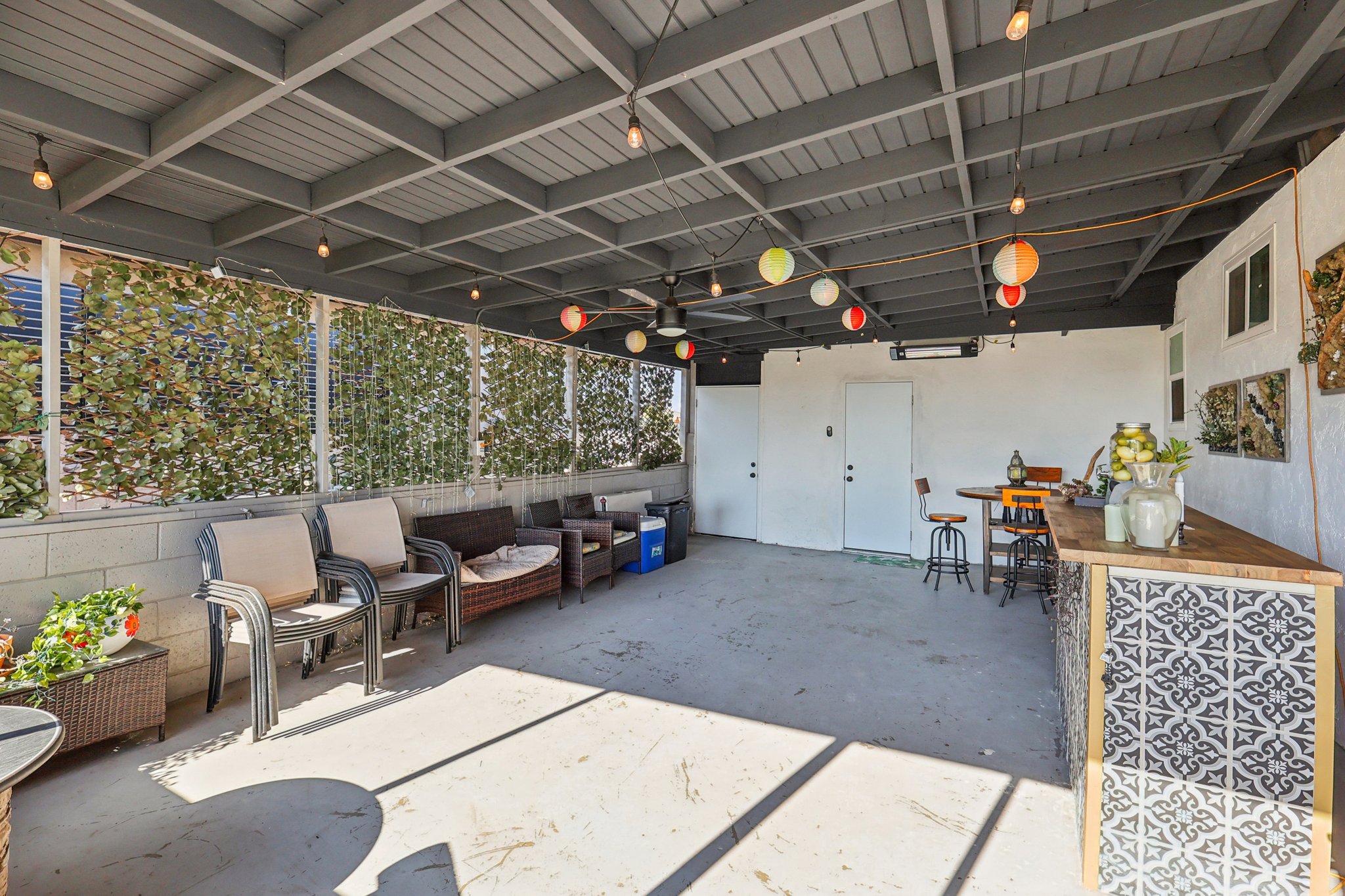 Neva Ave-S0212-034.jpg