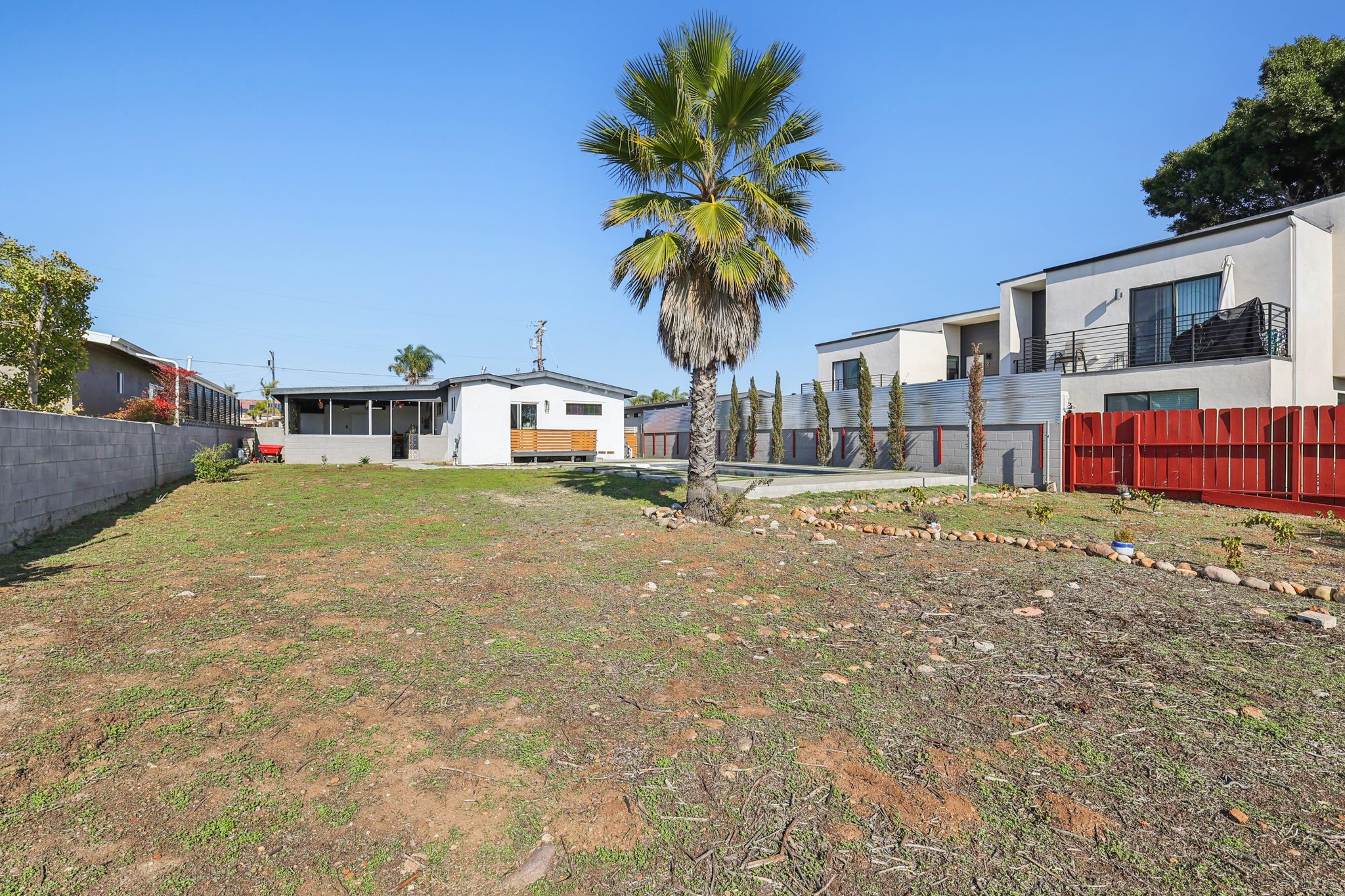 Neva Ave-S0212-036.jpg