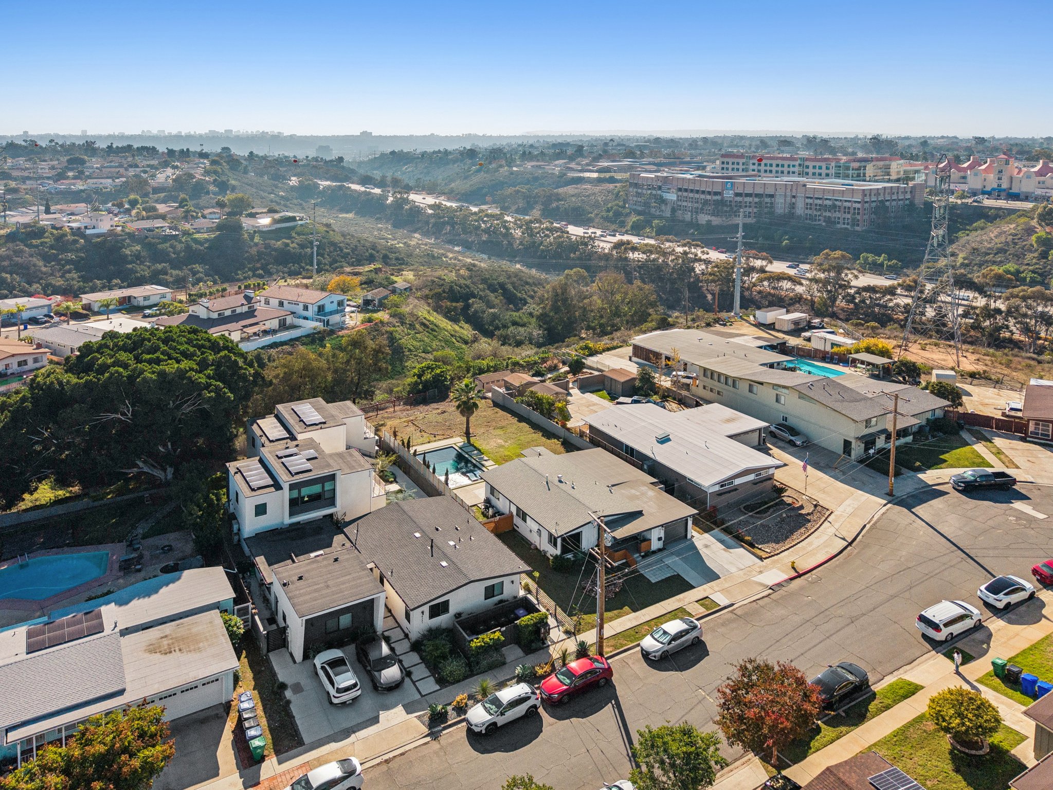 Neva Ave-S0212-051.jpg