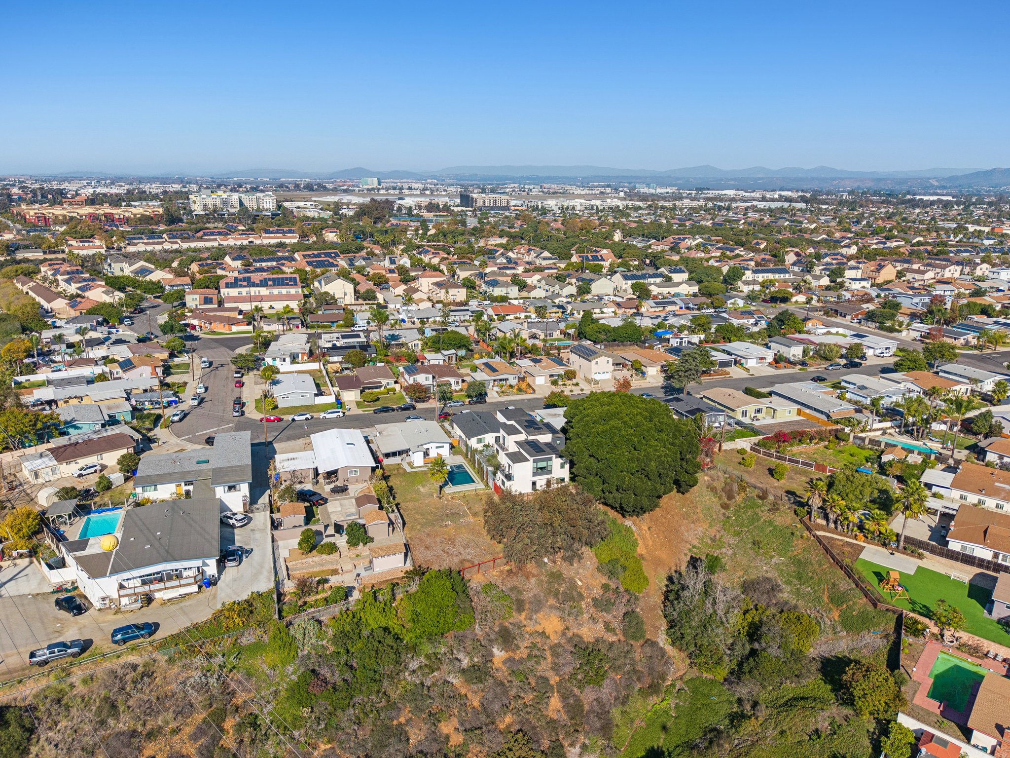 Neva Ave-S0212-061.jpg