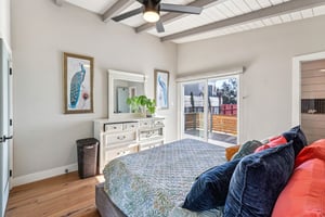 Neva Ave-S0212-019.jpg