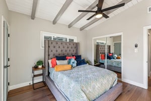 Neva Ave-S0212-021.jpg