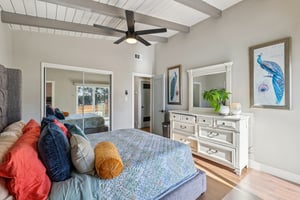 Neva Ave-S0212-022.jpg