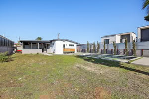 Neva Ave-S0212-039.jpg